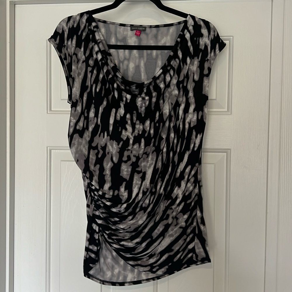 Sleeveless Blouse By Vince Camuto